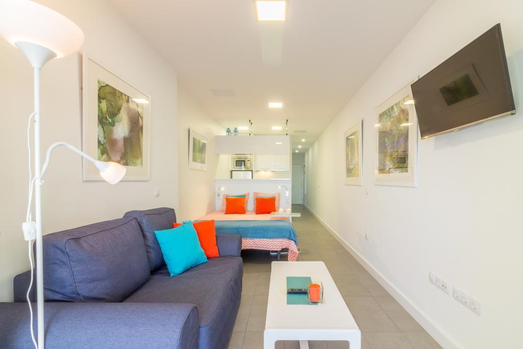 Living Las Canteras Homes - Beachfront Love Story Λας Πάλμας ντε Γκραν Κανάρια Εξωτερικό φωτογραφία